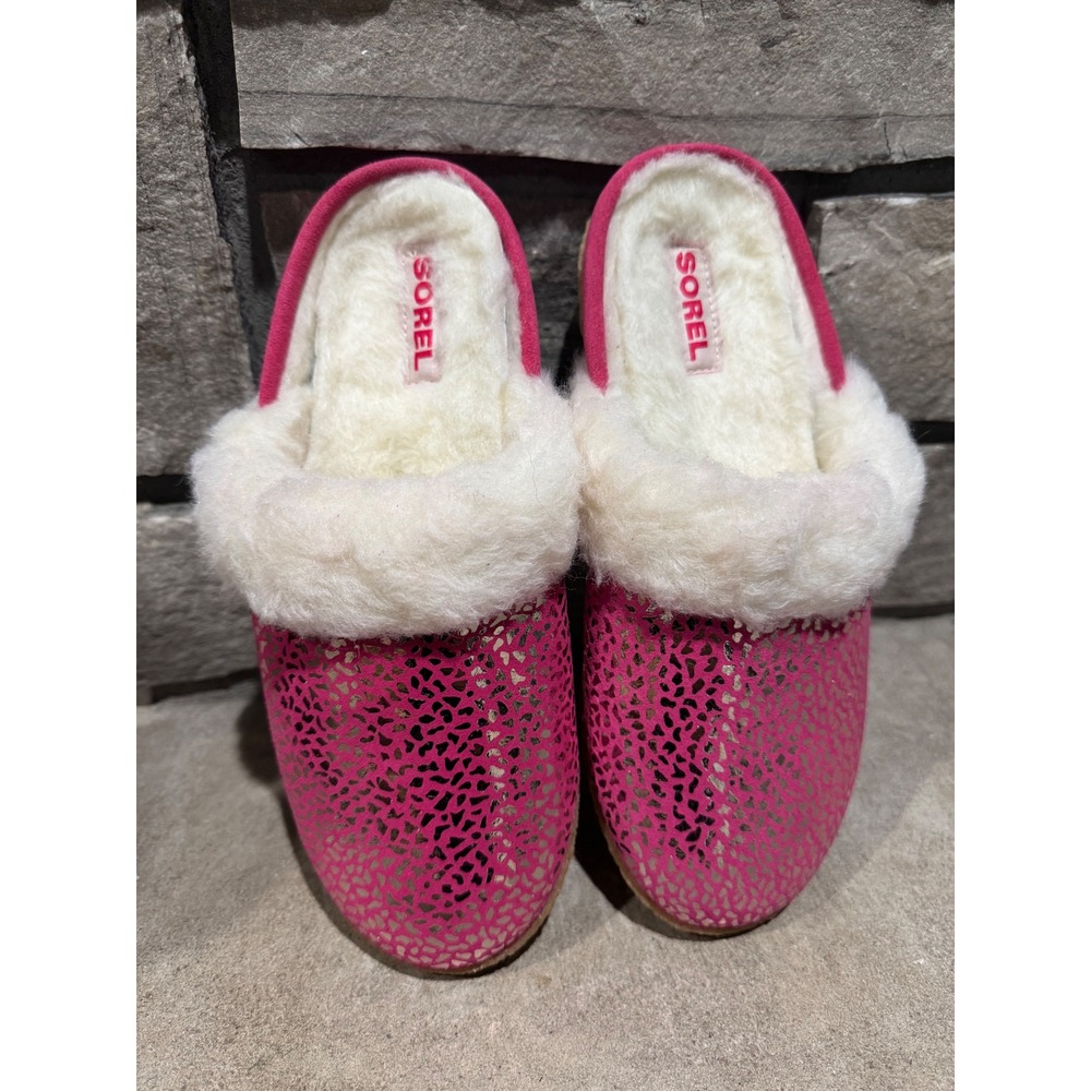 Sorel Nakiska Scuff Pink Metallic Animal Print Suede Slippers NY4892 Womens 6